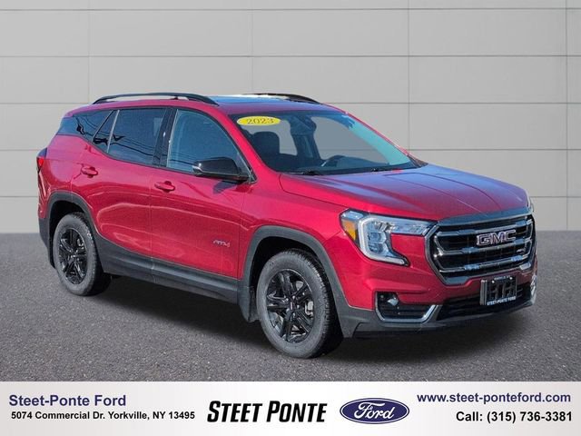 Used 2023 GMC Terrain AT4 image 5