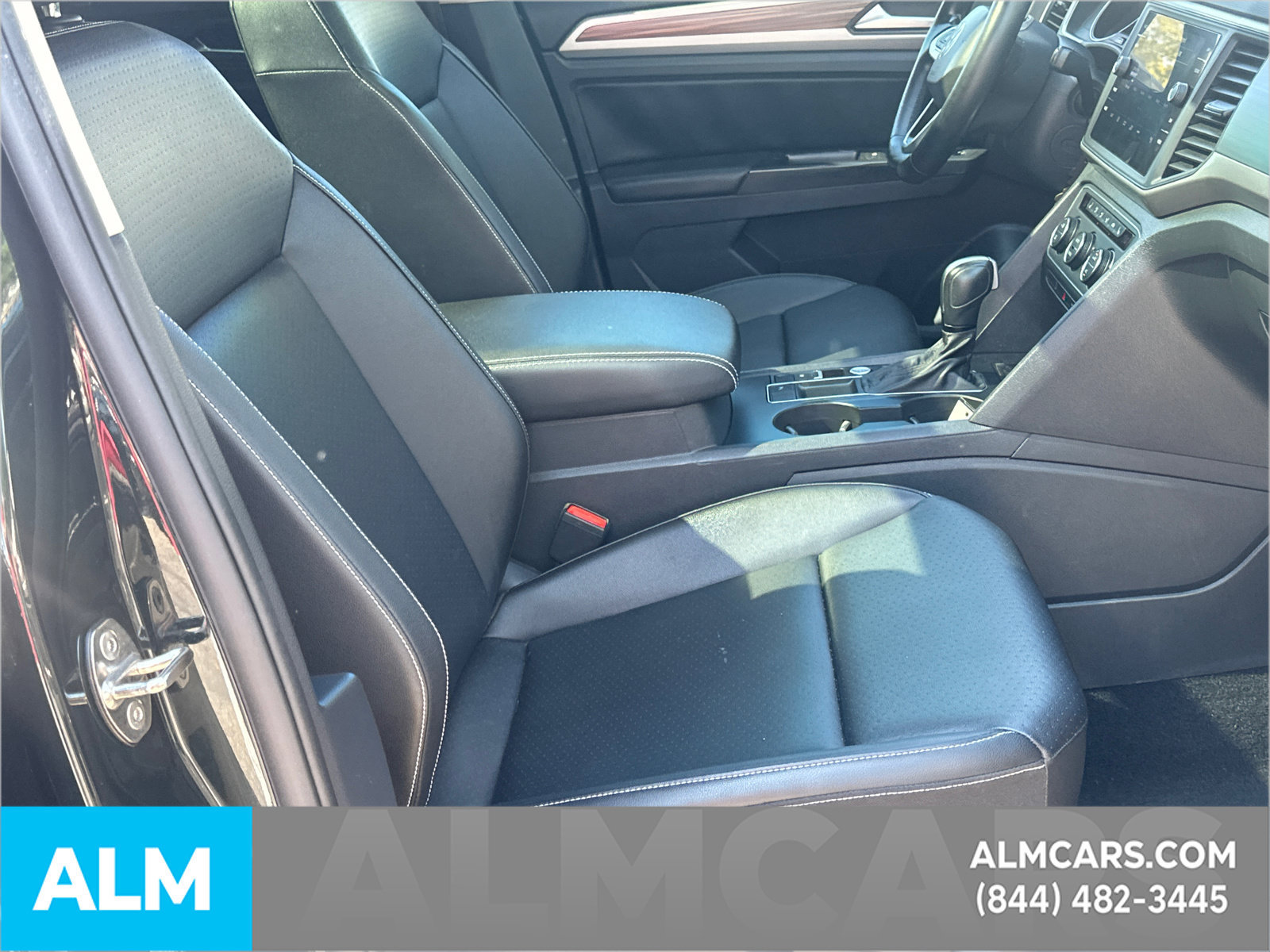 Used 2021 Volkswagen Atlas SE w/ Panoramic Sunroof Package FWD image 15