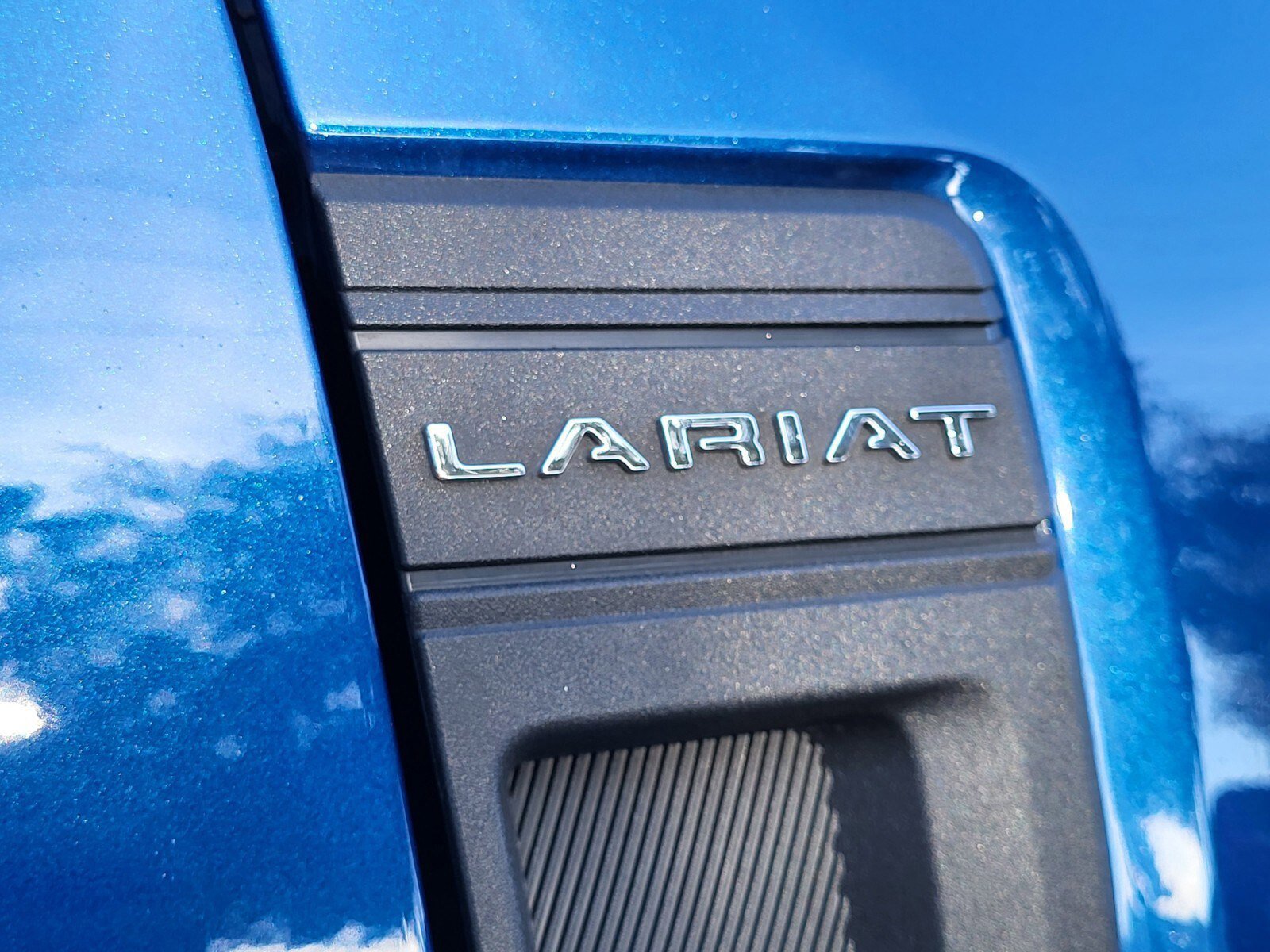 Certified 2024 Ford Maverick Lariat image 12
