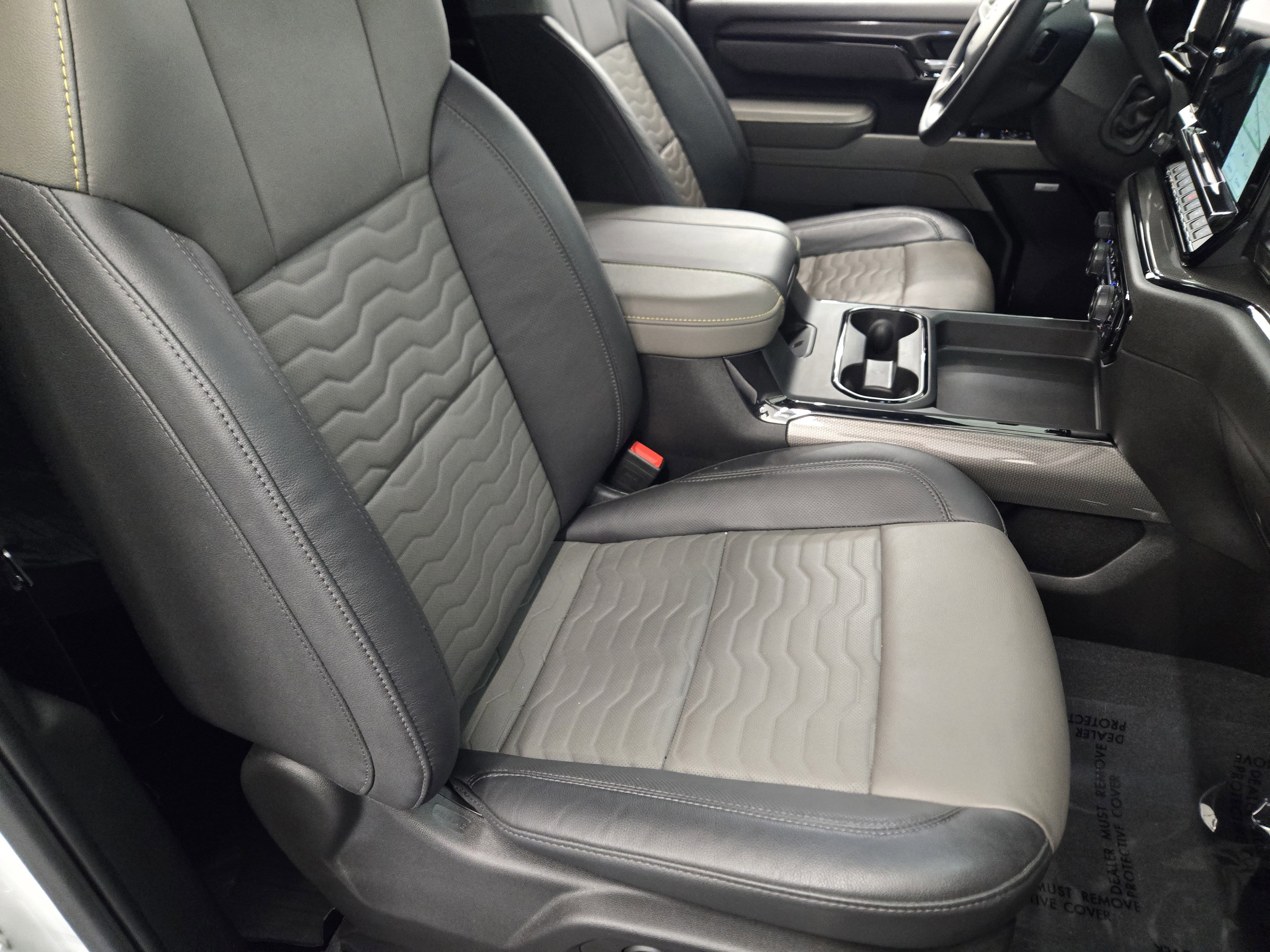 Used 2025 Chevrolet Silverado 2500 ZR2 w/ ZR2 Bison Edition image 13