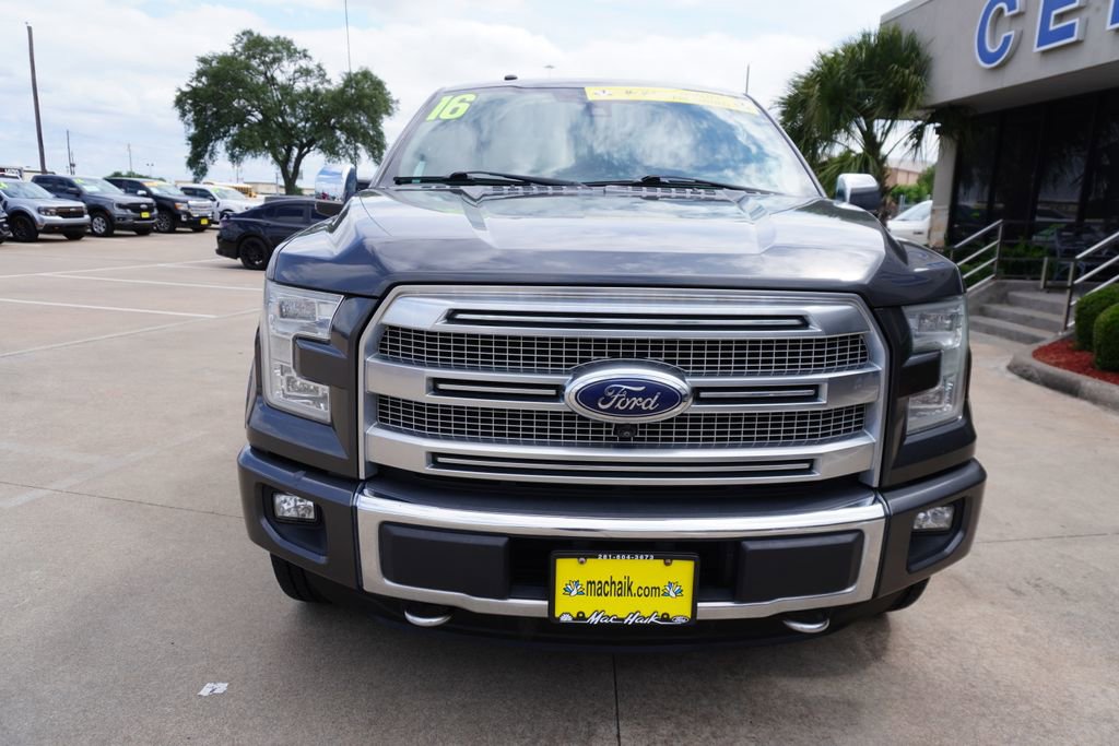 Certified 2020 Ford Edge Titanium FWD image 2