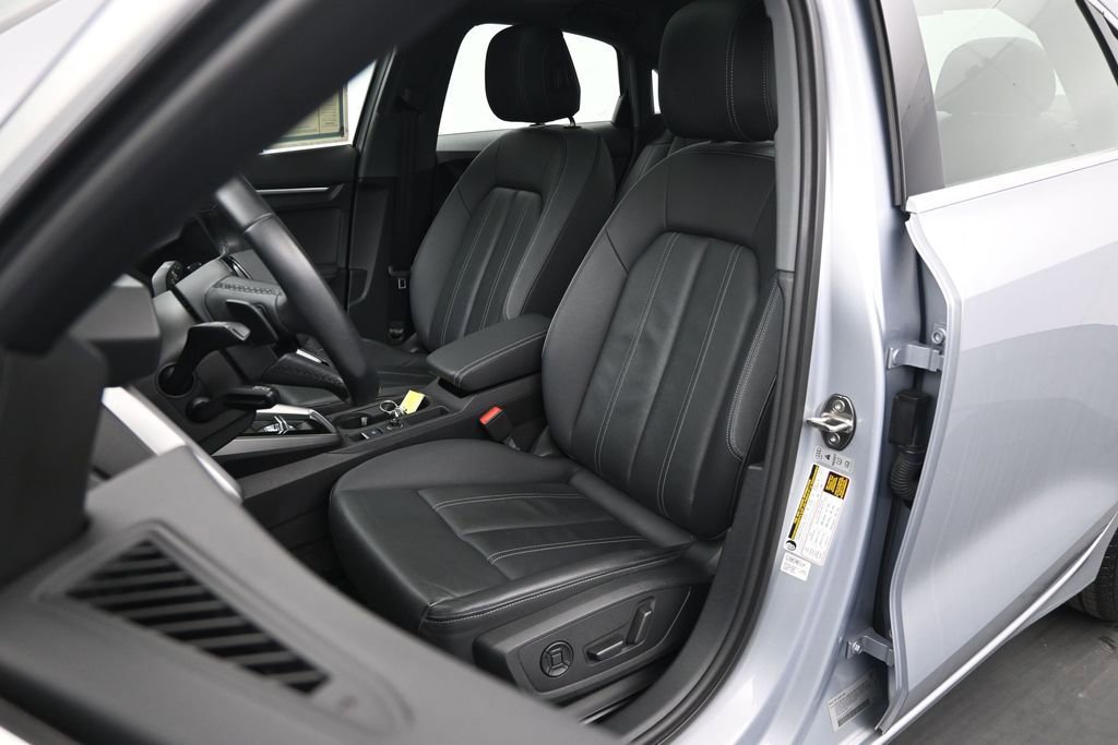 Used 2023 Audi A3 2.0T Premium w/ Convenience Package AWD/4WD image 9
