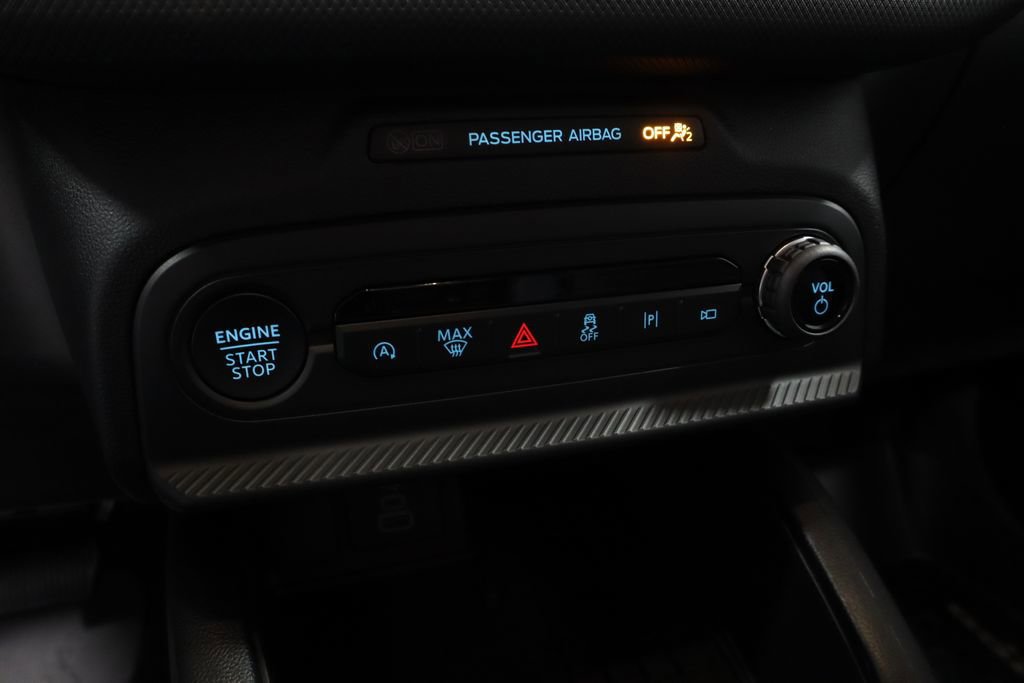 Certified 2025 Ford Bronco Sport Outer Banks w/ Outer Banks Tech Package+ AWD/4WD image 34