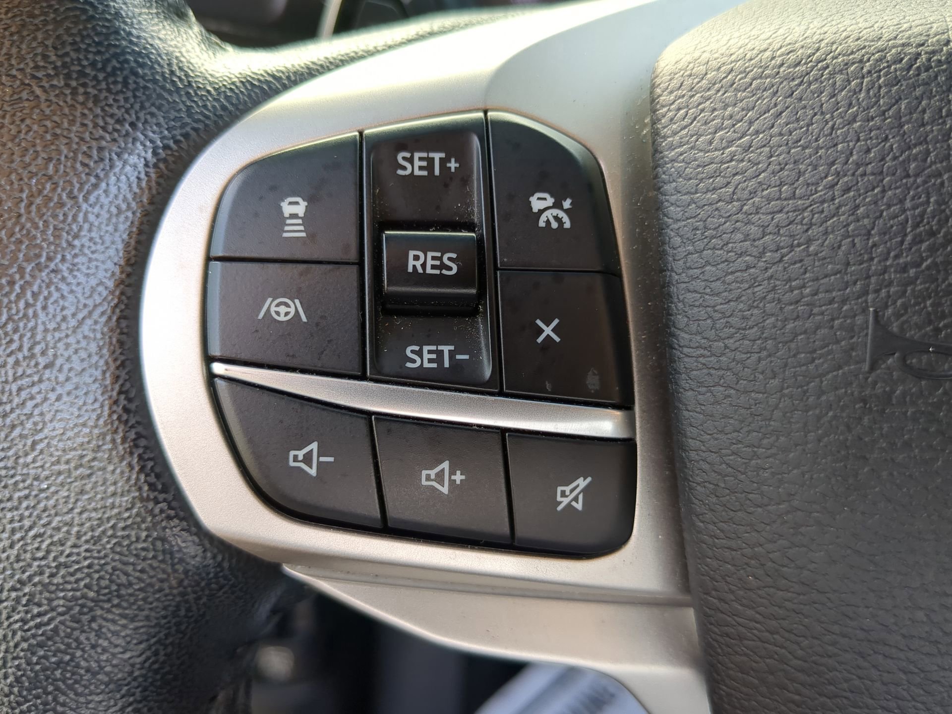 Certified 2020 Ford Explorer XLT w/ Equipment Group 202A image 58