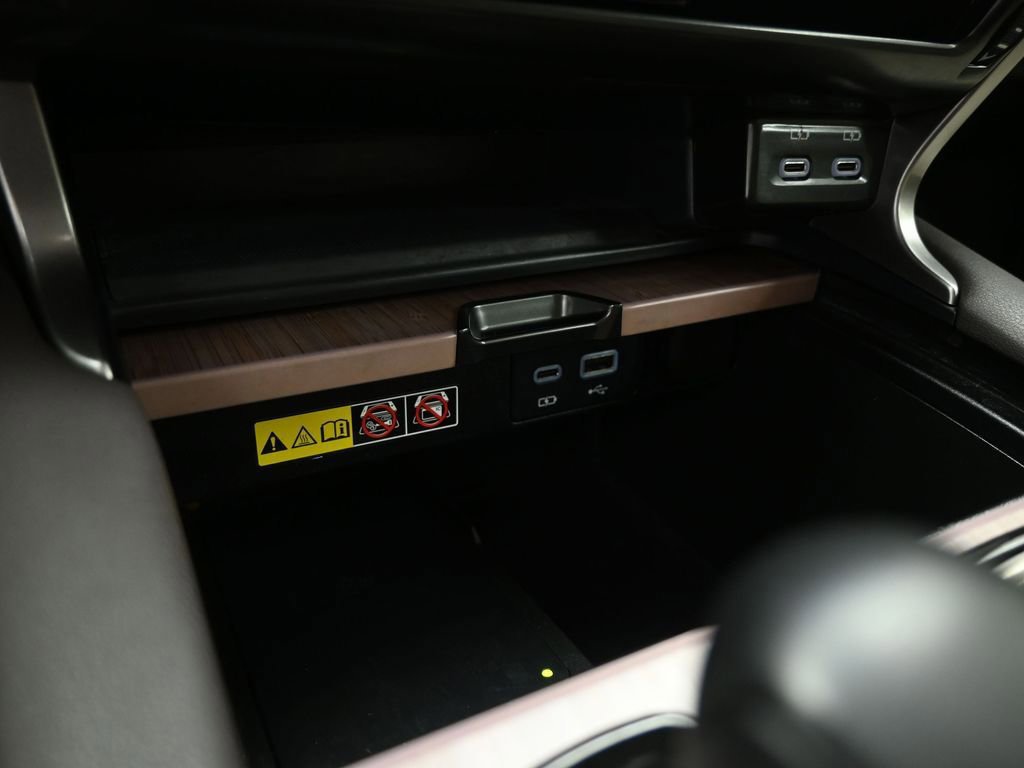 Used 2024 Lexus RX 350h w/ Convenience Package image 44