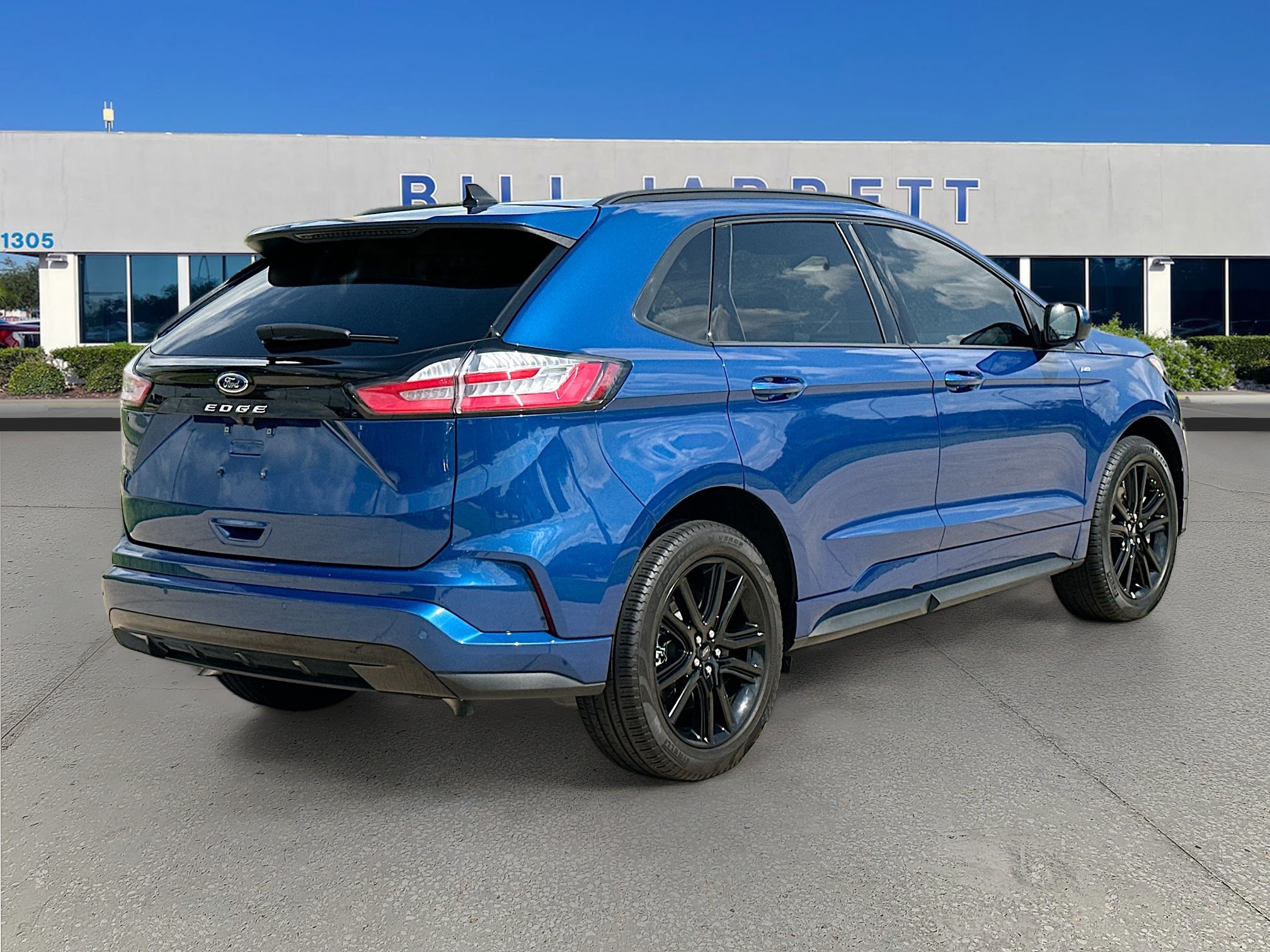 Certified 2024 Ford Edge ST-Line AWD/4WD image 7