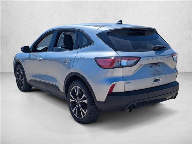 Certified 2022 Ford Escape SE w/ SE Sport Appearance Package image 5