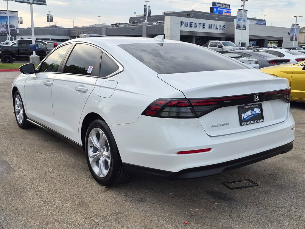 Used 2025 Honda Accord LX image 4