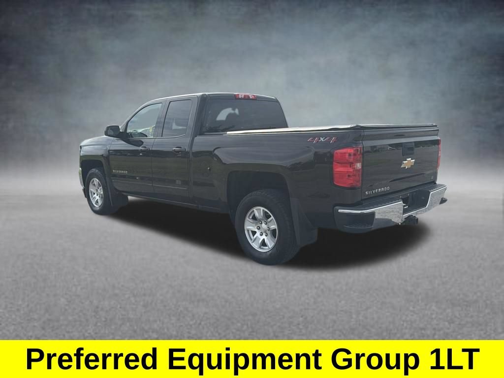 Used 2018 Chevrolet Silverado 1500 LT w/ All Star Edition AWD/4WD image 3