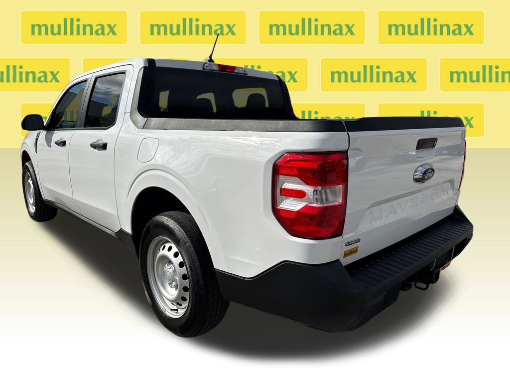 Certified 2022 Ford Maverick XL image 4