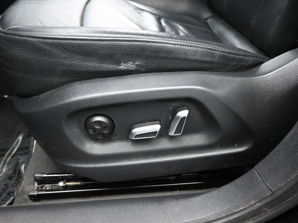 Used 2017 Audi Q3 2.0T Premium w/ Convenience Package image 38