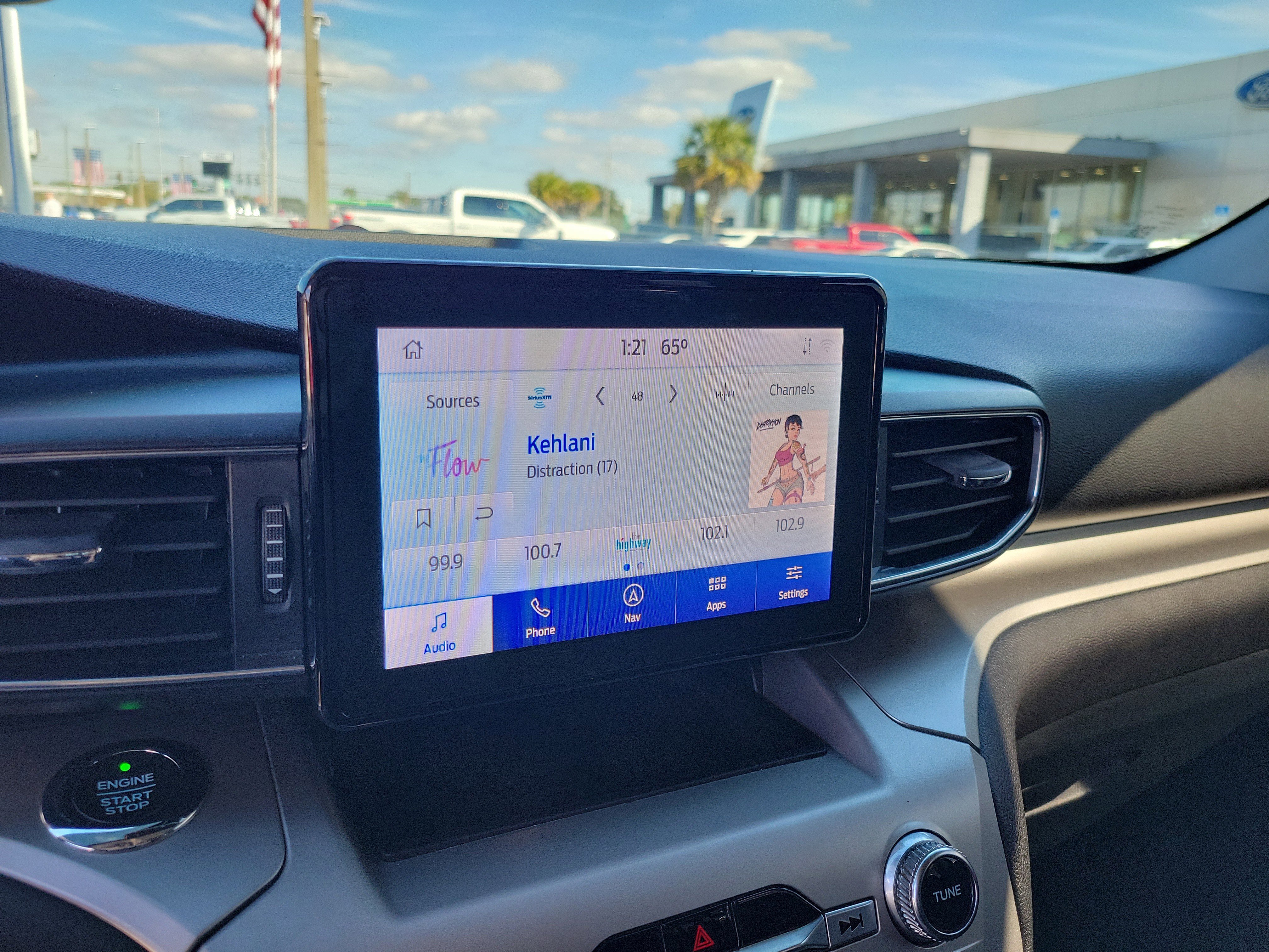 Certified 2021 Ford Explorer XLT w/ Equipment Group 202A image 19