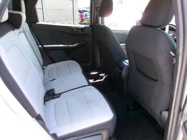 Certified 2023 Ford Escape Active AWD/4WD image 5