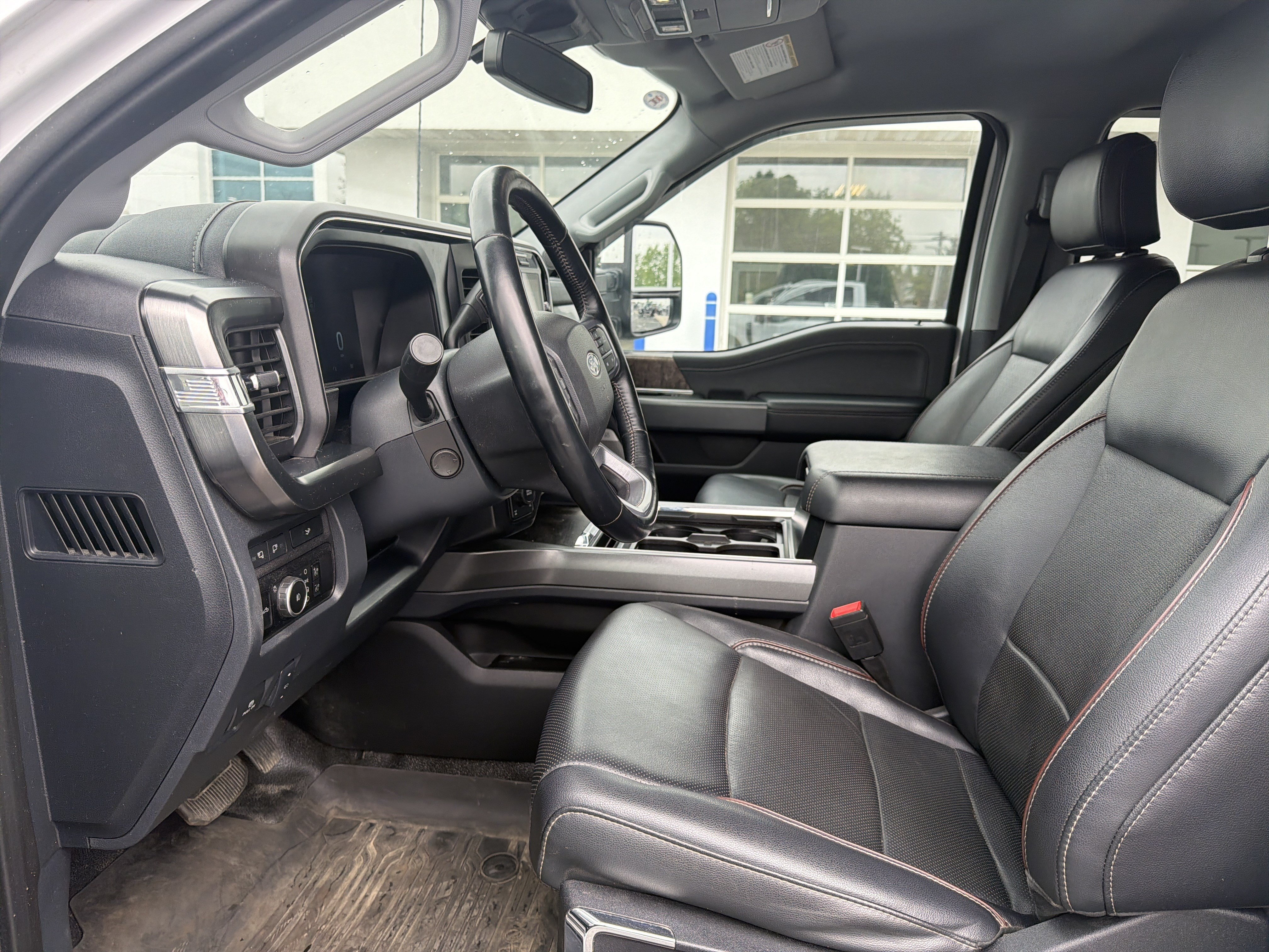 Certified 2023 Ford F250 Lariat w/ Sport Appearance Package AWD/4WD image 32