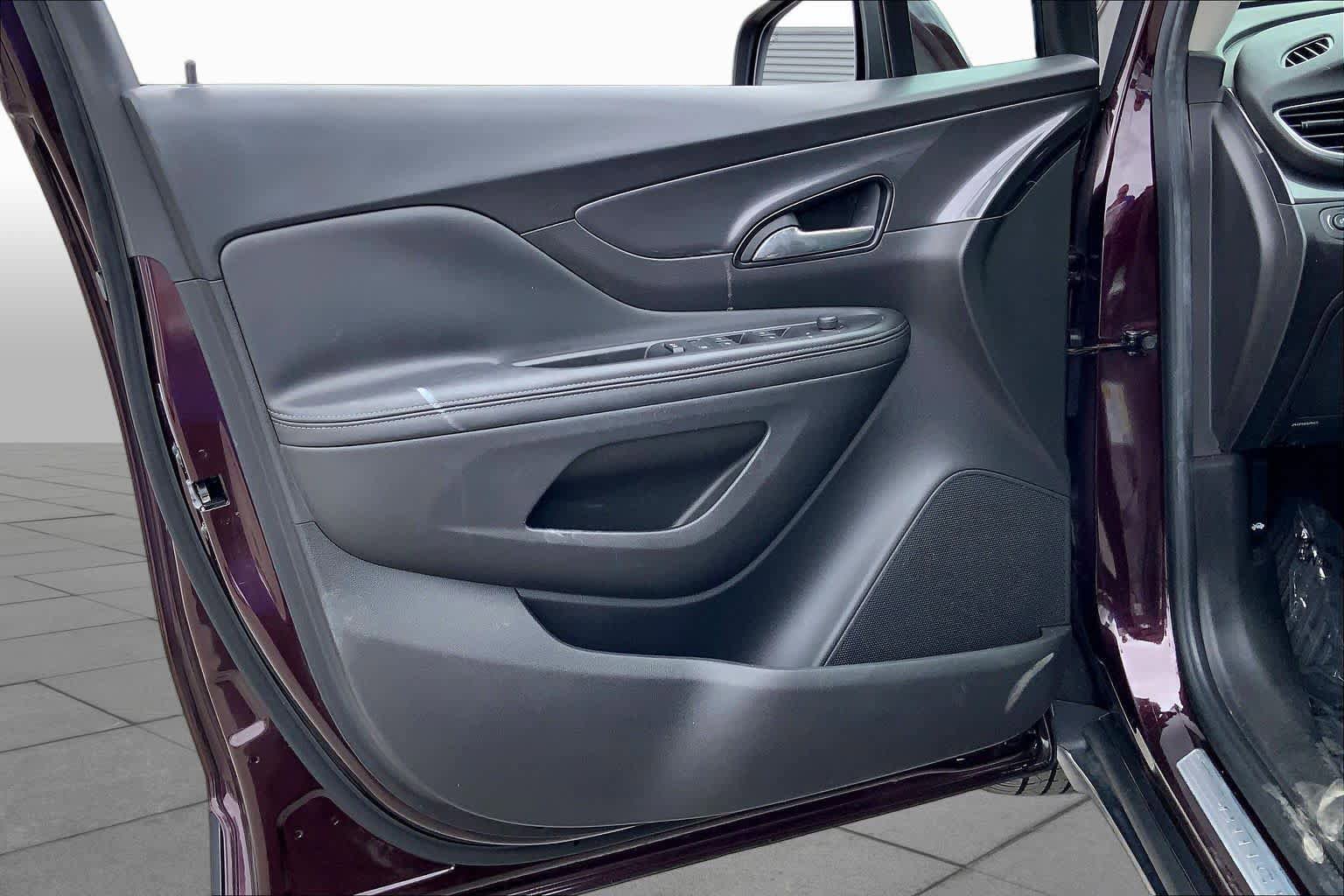 Used 2018 Buick Encore Preferred FWD image 20