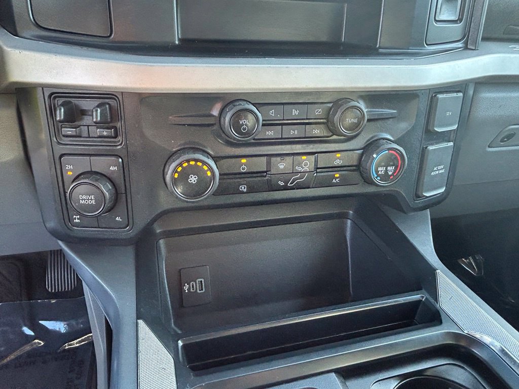Certified 2023 Ford F250 XLT w/ FX4 Off-Road Package AWD/4WD image 38