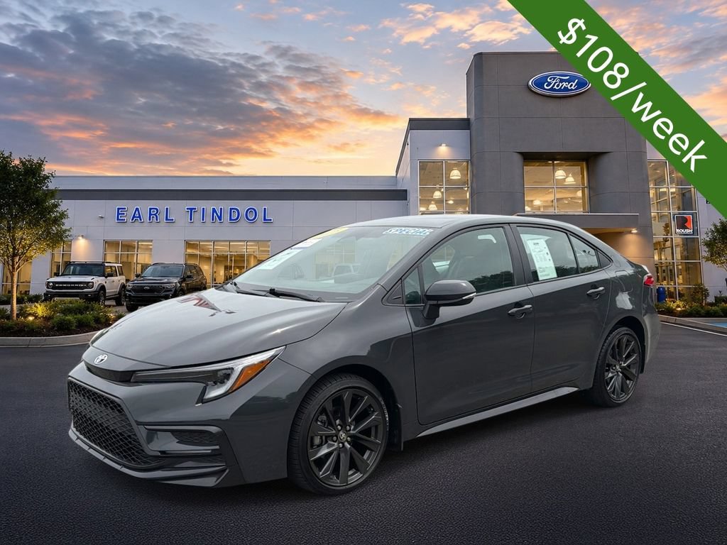 Used 2025 Toyota Corolla SE