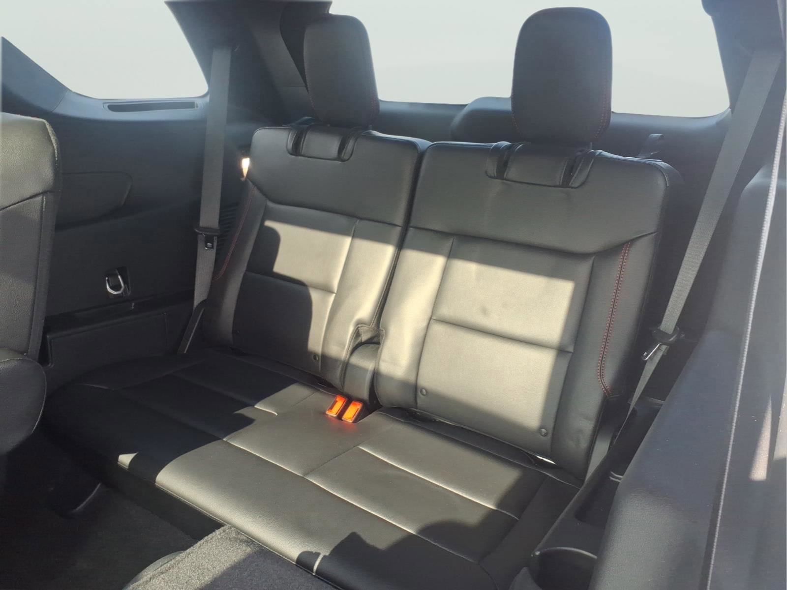 Certified 2023 Ford Explorer ST-Line w/ Class IV Trailer Tow Package image 10