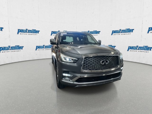 Used 2018 INFINITI QX80 4WD w/ All Season Package image 3
