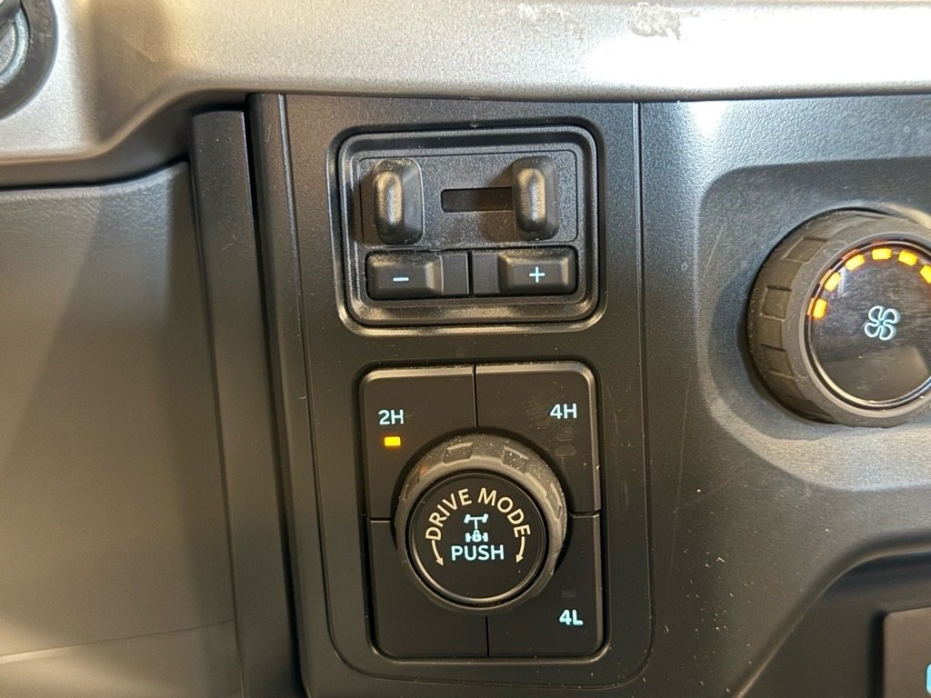 Certified 2022 Ford F150 XL w/ Equipment Group 101A High image 17