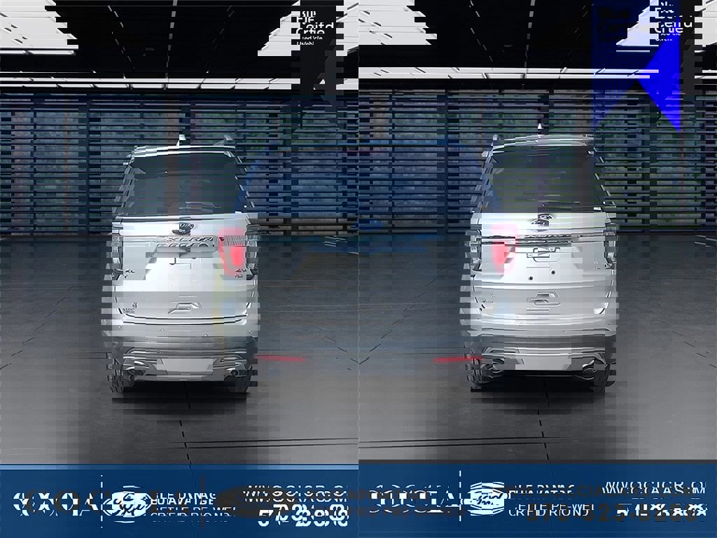 Certified 2016 Ford Explorer XLT w/ Equipment Group 202A image 5