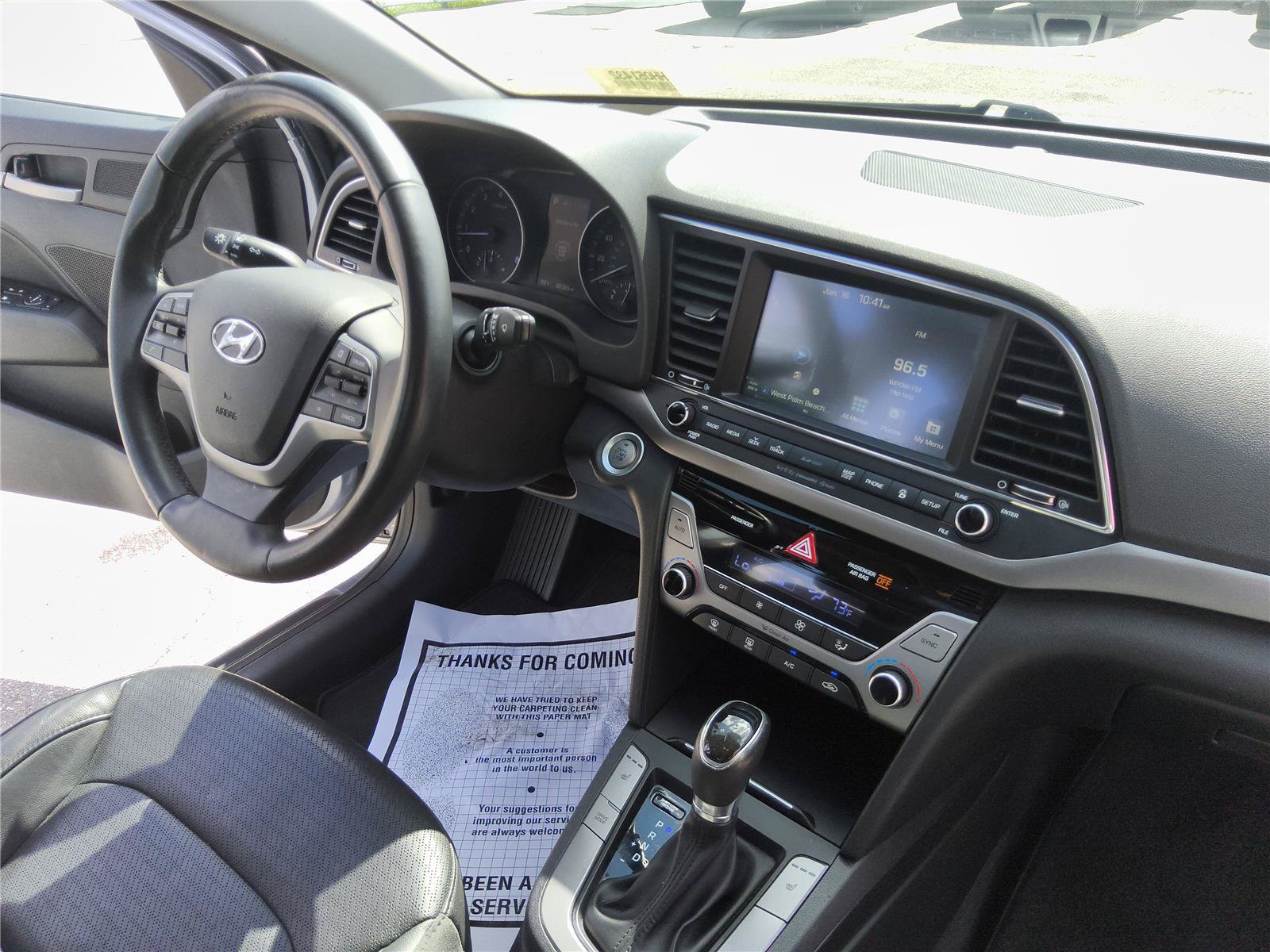 Used 2017 Hyundai Elantra Limited w/ Limited Tech Package 04 FWD image 29