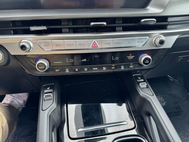 Used 2023 Kia Telluride S w/ S Sunroof Package FWD image 29