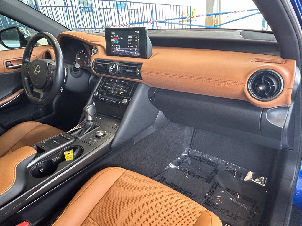 Used 2025 Lexus IS 350 F Sport w/ Accessory Package RWD image 27