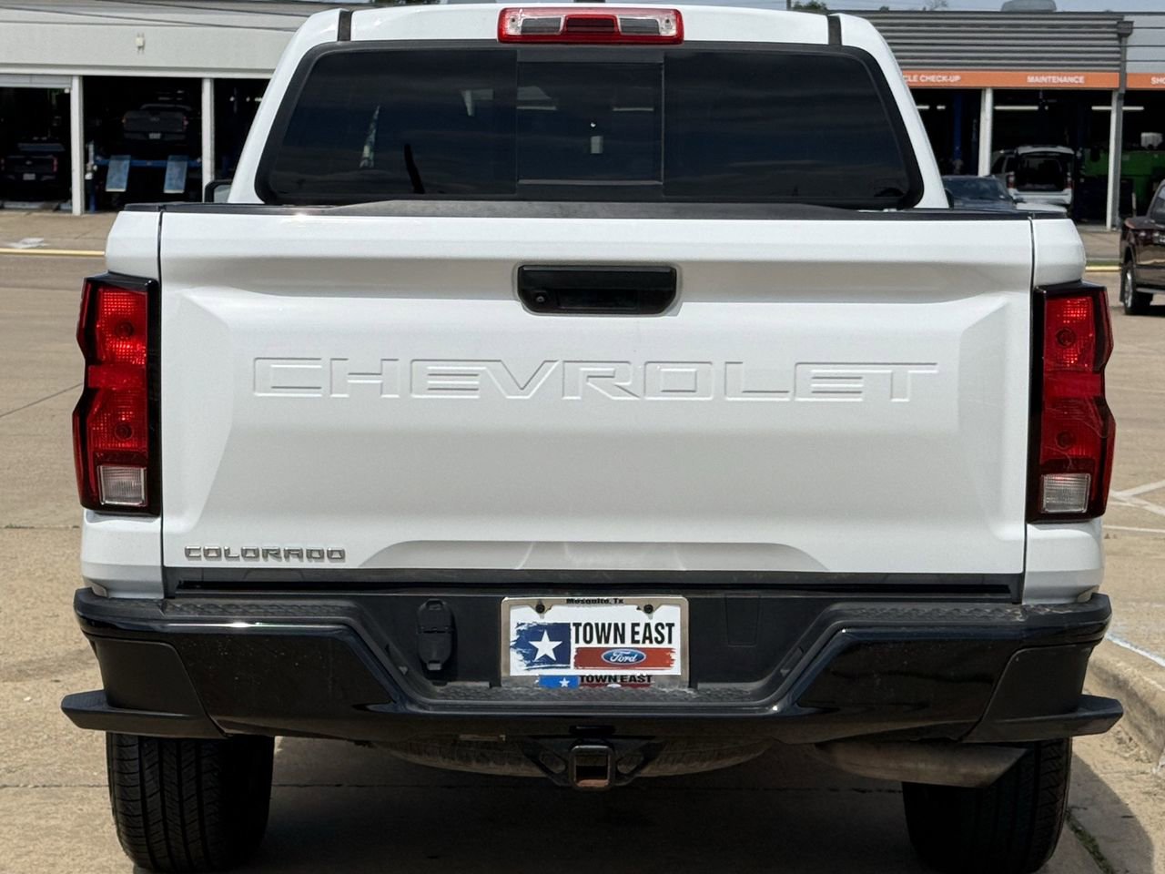 Used 2023 Chevrolet Colorado W/T w/ Advanced Trailering Package RWD image 6