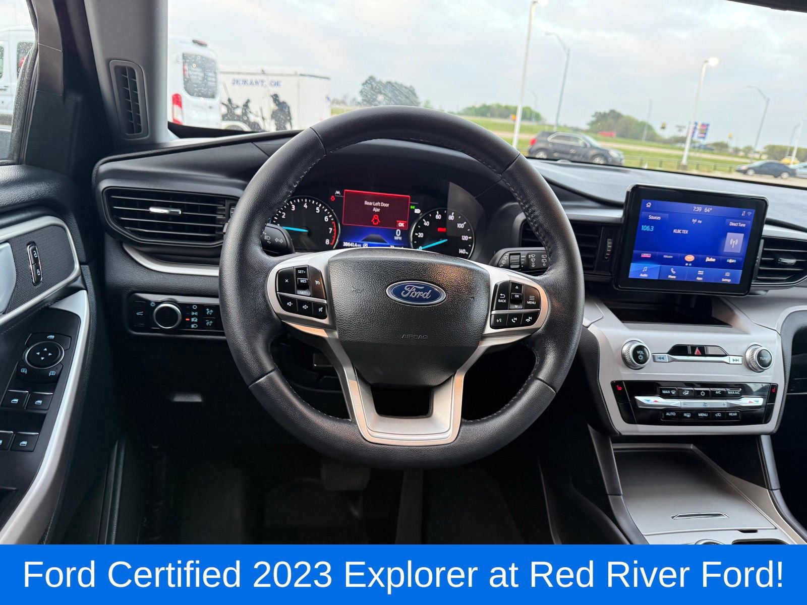 Certified 2023 Ford Explorer XLT image 12