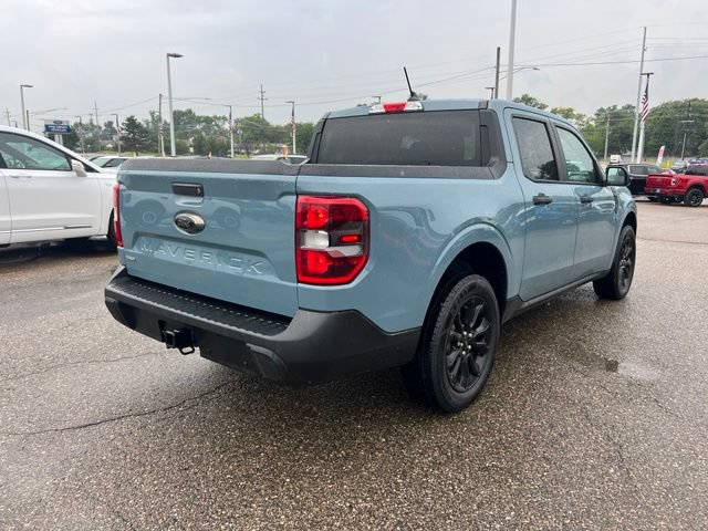 Certified 2023 Ford Maverick XLT w/ Black Appearance Package FWD image 4