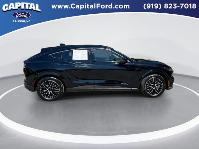 Certified 2025 Ford Mustang Mach-E Premium AWD/4WD image 9