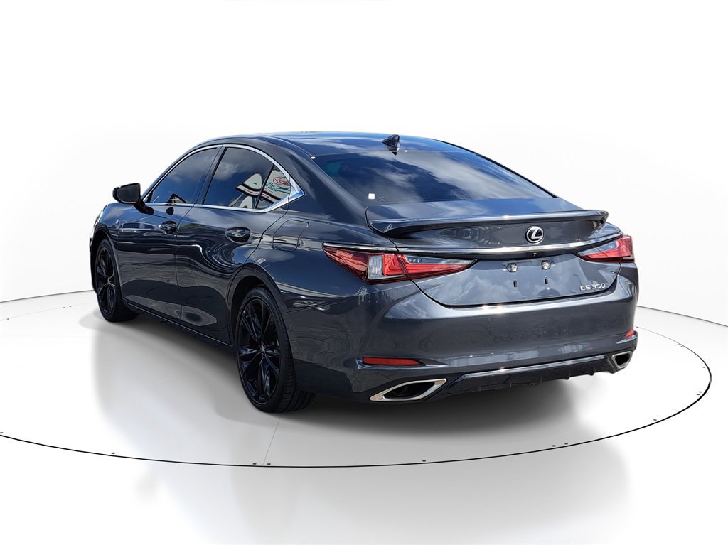 Used 2022 Lexus ES 350 F Sport image 2