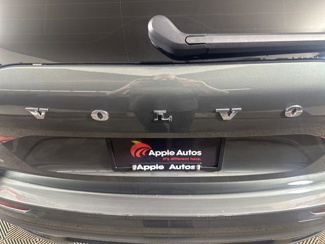 Used 2026 Volvo XC60 B5 Plus w/ Climate Package image 9