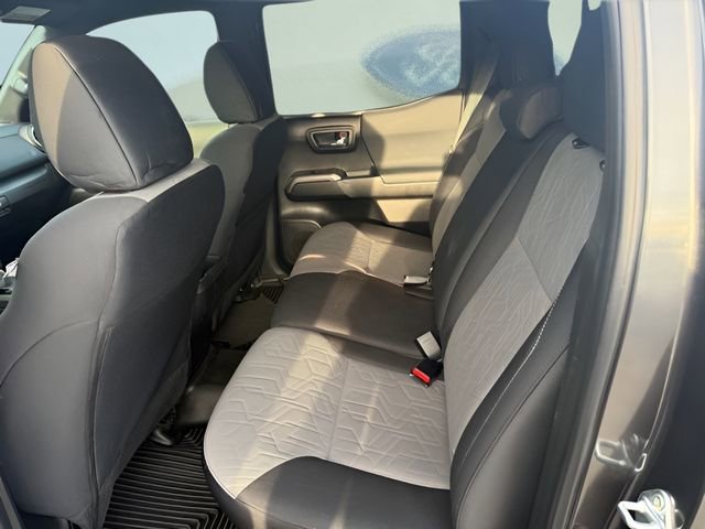 Used 2023 Toyota Tacoma TRD Off-Road w/ Technology Package image 13