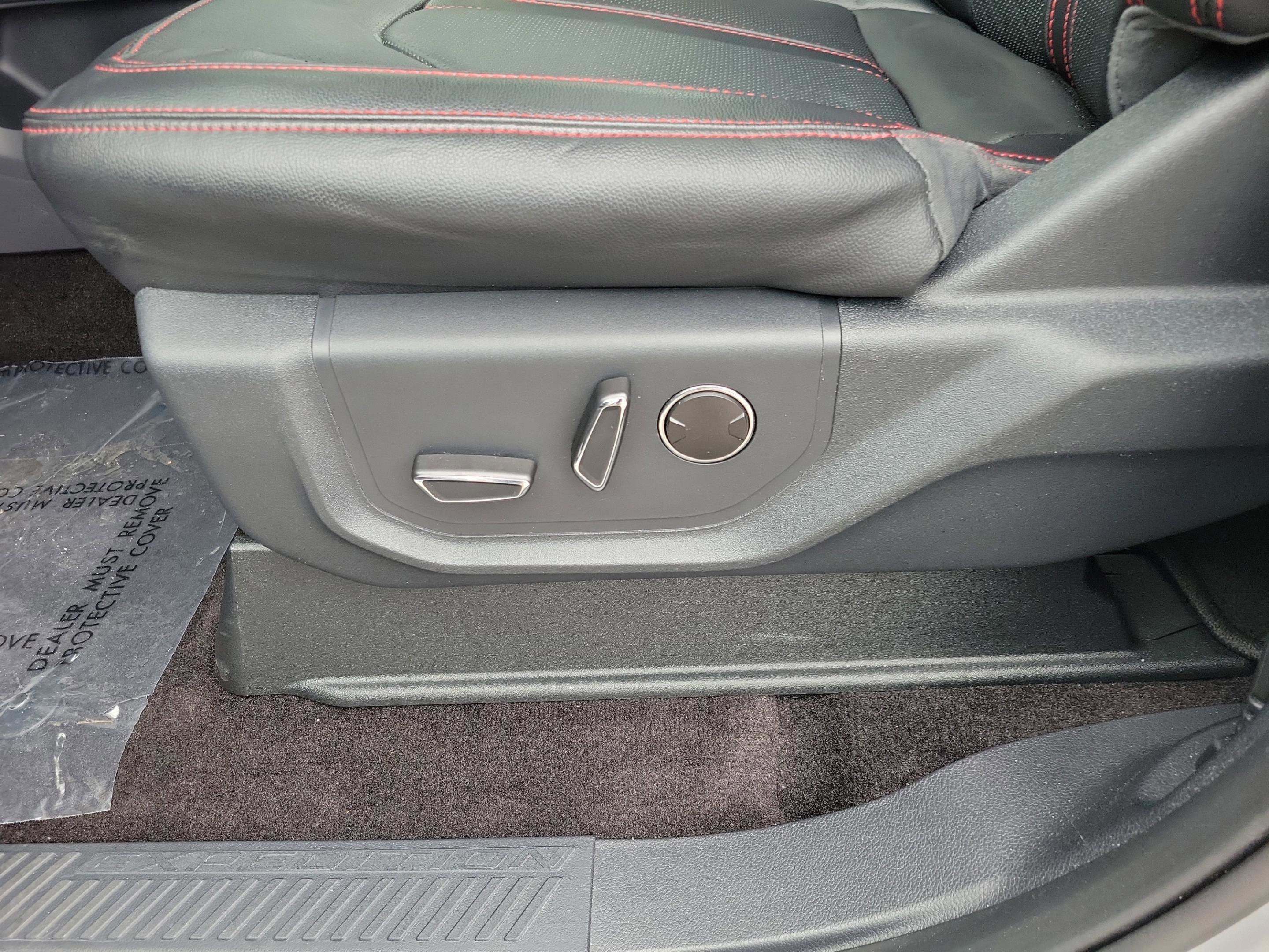 Certified 2022 Ford Expedition Limited RWD image 20