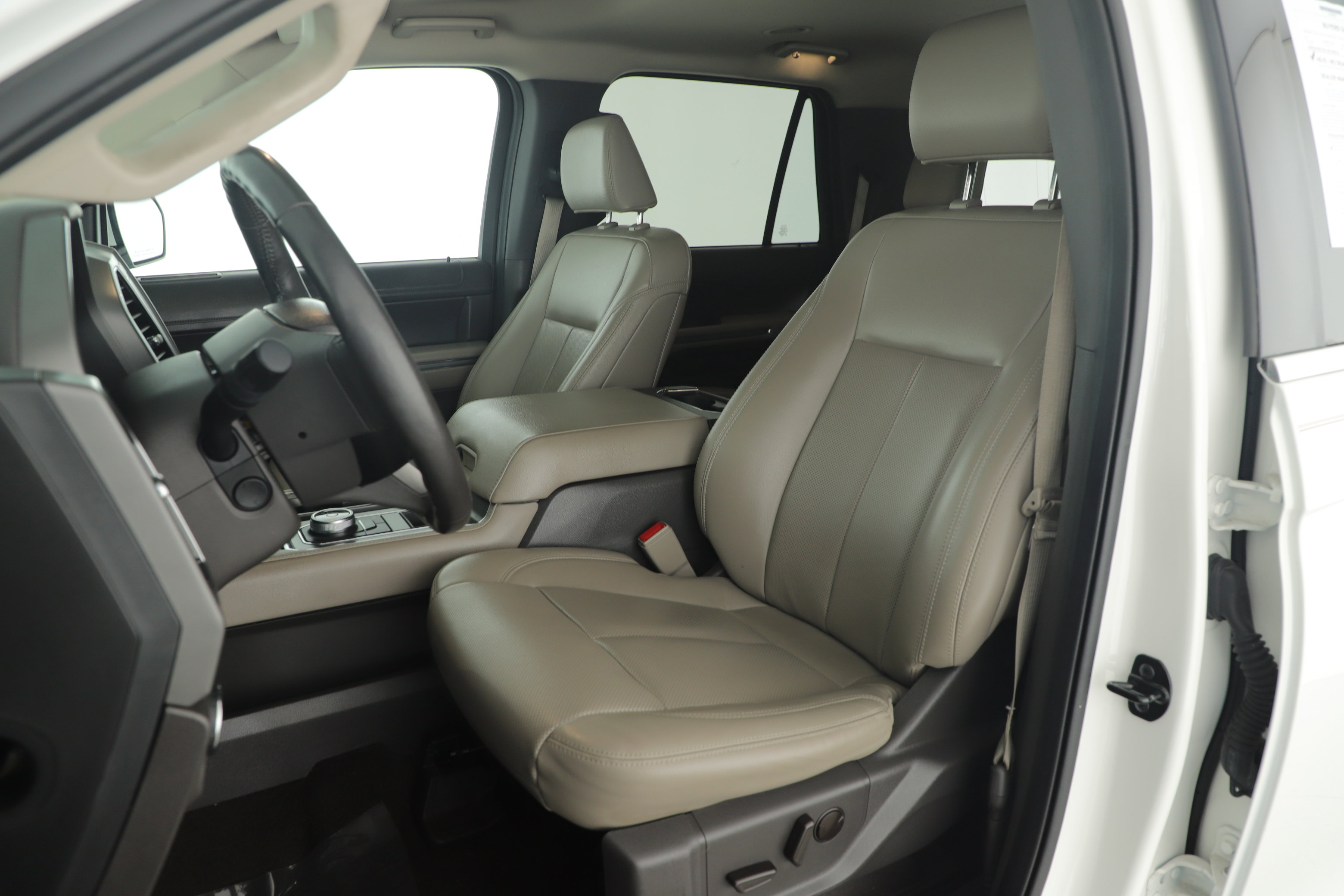 Certified 2021 Ford Expedition Max XLT image 23