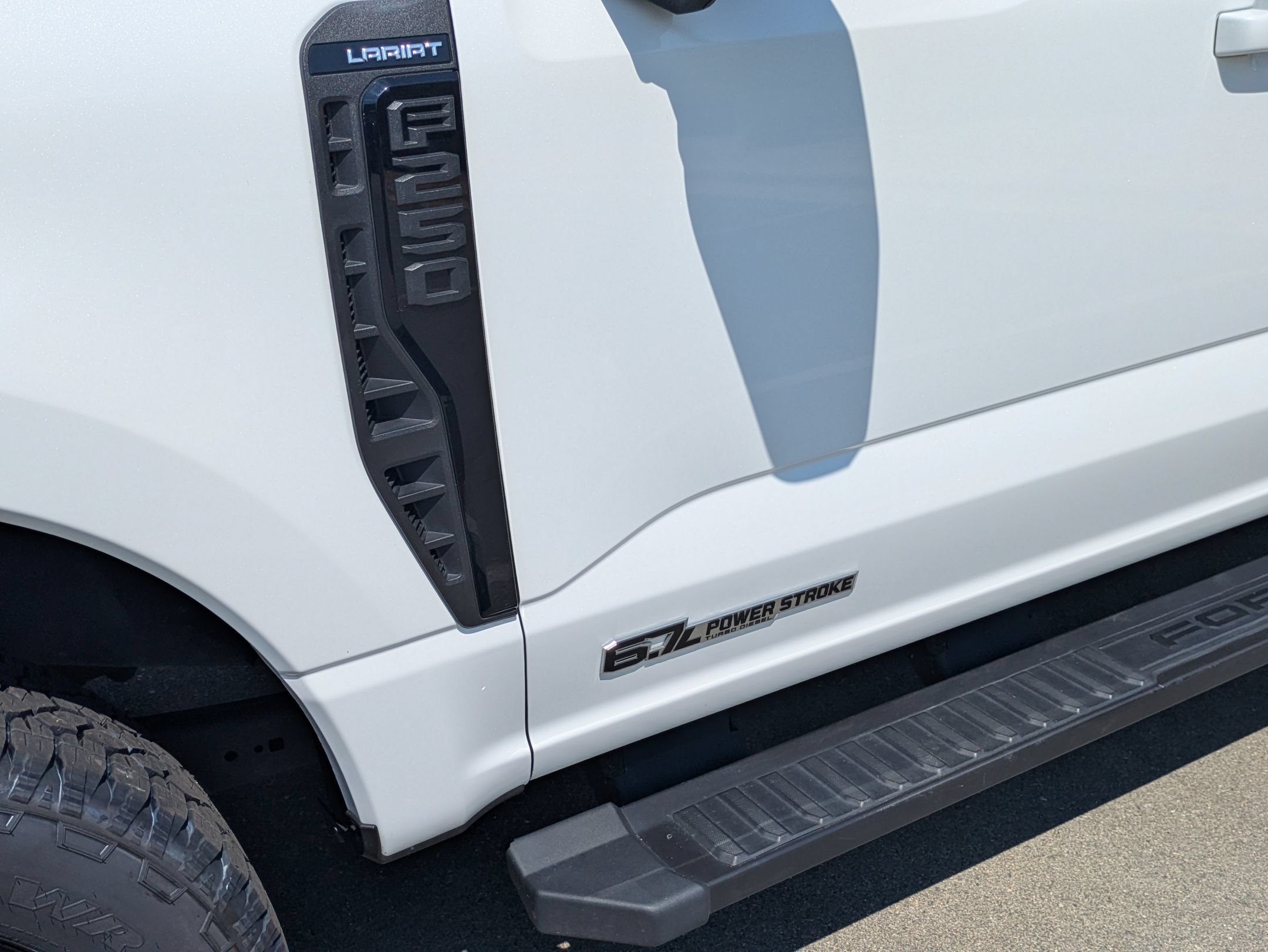 Certified 2023 Ford F250 Lariat w/ Black Appearance Package AWD/4WD image 12
