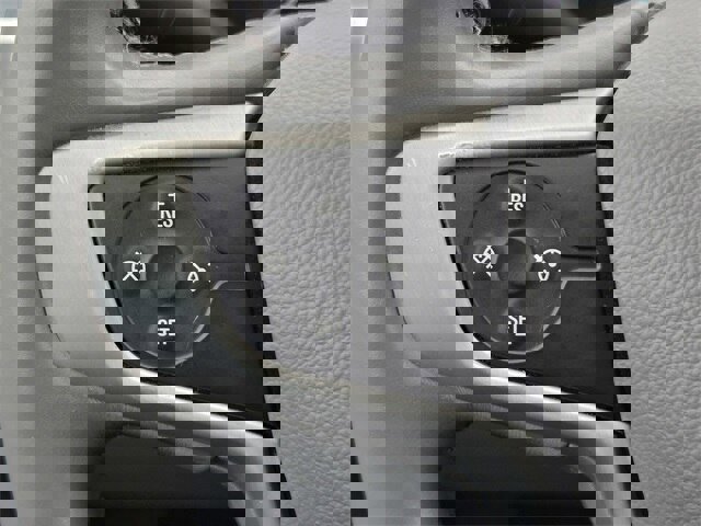 Used 2017 GMC Acadia SLE w/ Driver Alert Package I image 19