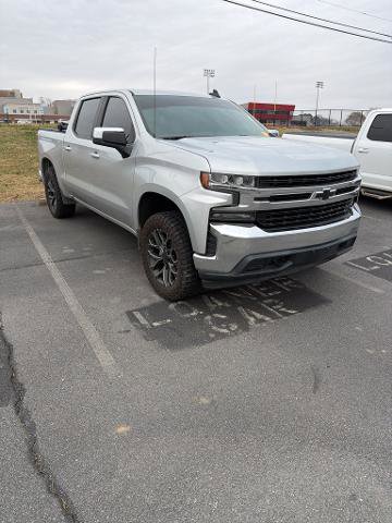 Used 2020 Chevrolet Silverado 1500 LT w/ Texas Edition image 2