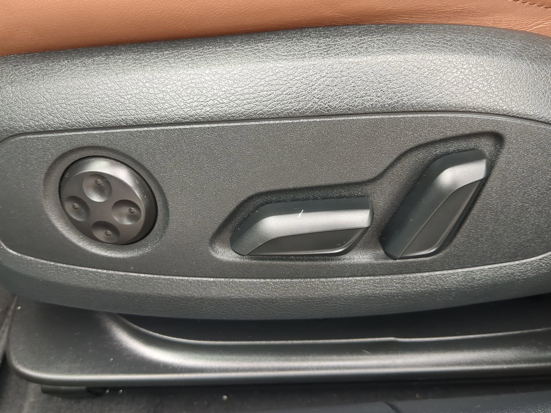 Used 2025 Audi A5 2.0T Premium Plus image 49