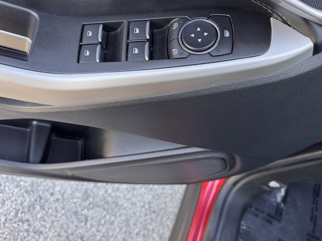 Certified 2022 Ford Explorer XLT w/ Equipment Group 202A image 17