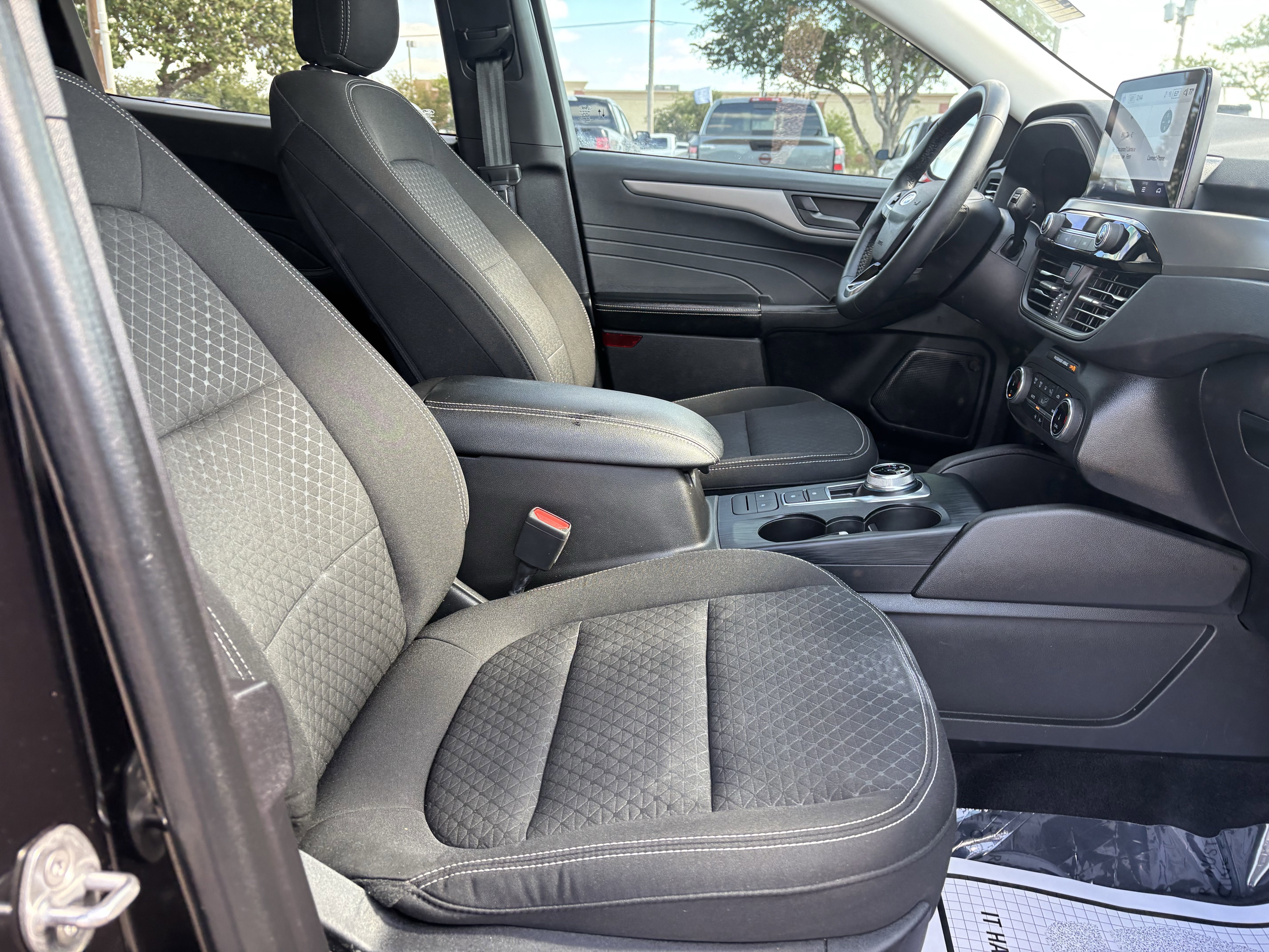 Certified 2023 Ford Escape Active image 25