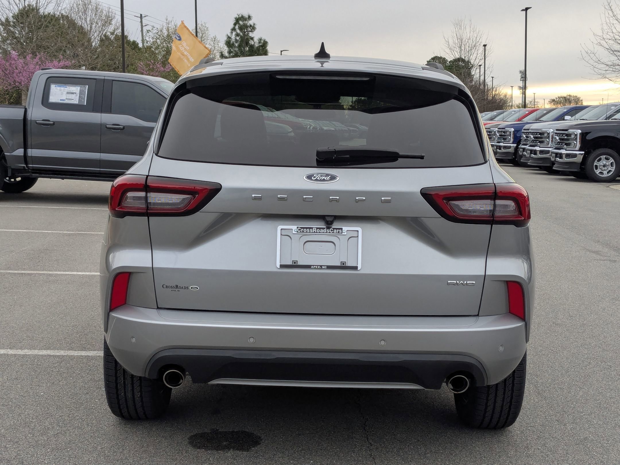 Certified 2023 Ford Escape ST-Line Select w/ Tech Pack #2 image 4