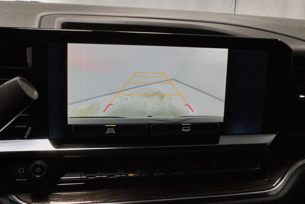 Used 2024 Chevrolet Silverado 1500 LT image 9