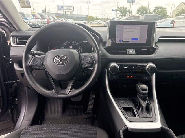Used 2024 Toyota RAV4 LE FWD image 6