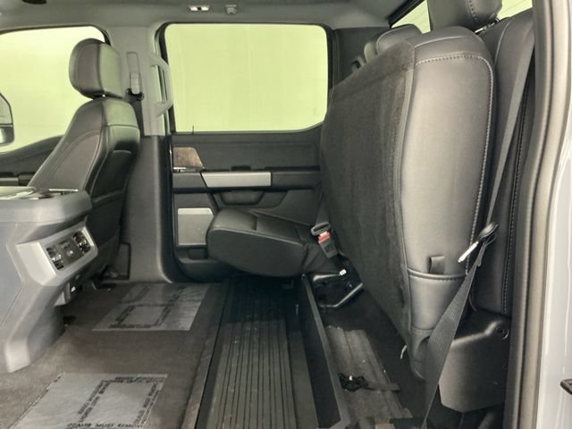Certified 2025 Ford F350 Lariat w/ Lariat Ultimate Package AWD/4WD image 34