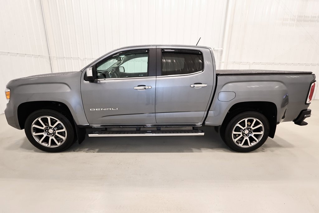 Used 2021 GMC Canyon Denali image 2