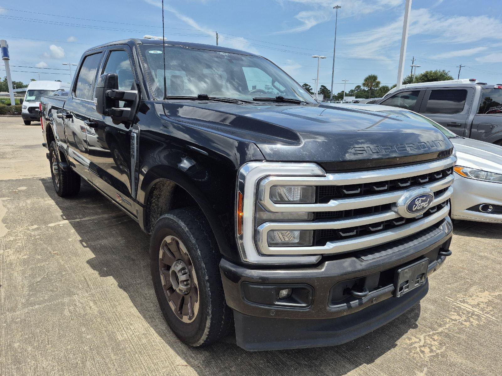Certified 2024 Ford F250 King Ranch AWD/4WD image 16