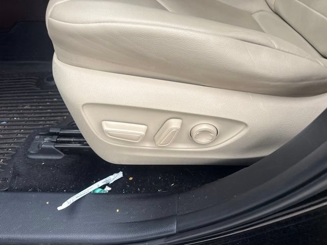 Used 2021 Toyota Highlander XLE FWD image 31